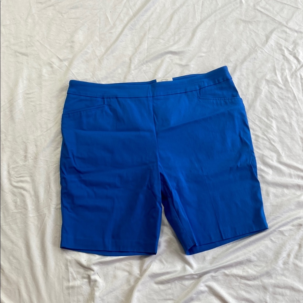 Time and Tru Blue Bermuda Shorts Casual Style